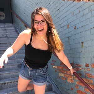 Meet your Posher, Grace